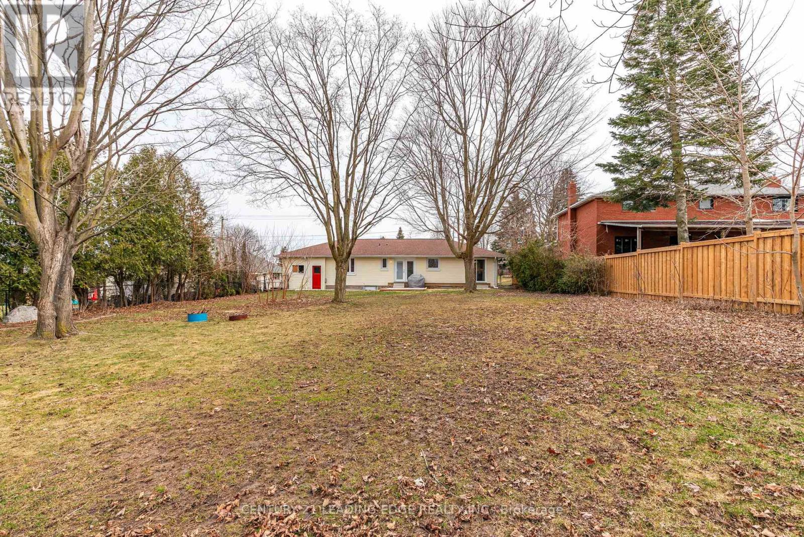 116 Broadview Avenue, Whitby, Ontario  L1N 2G5 - Photo 34 - E12157397