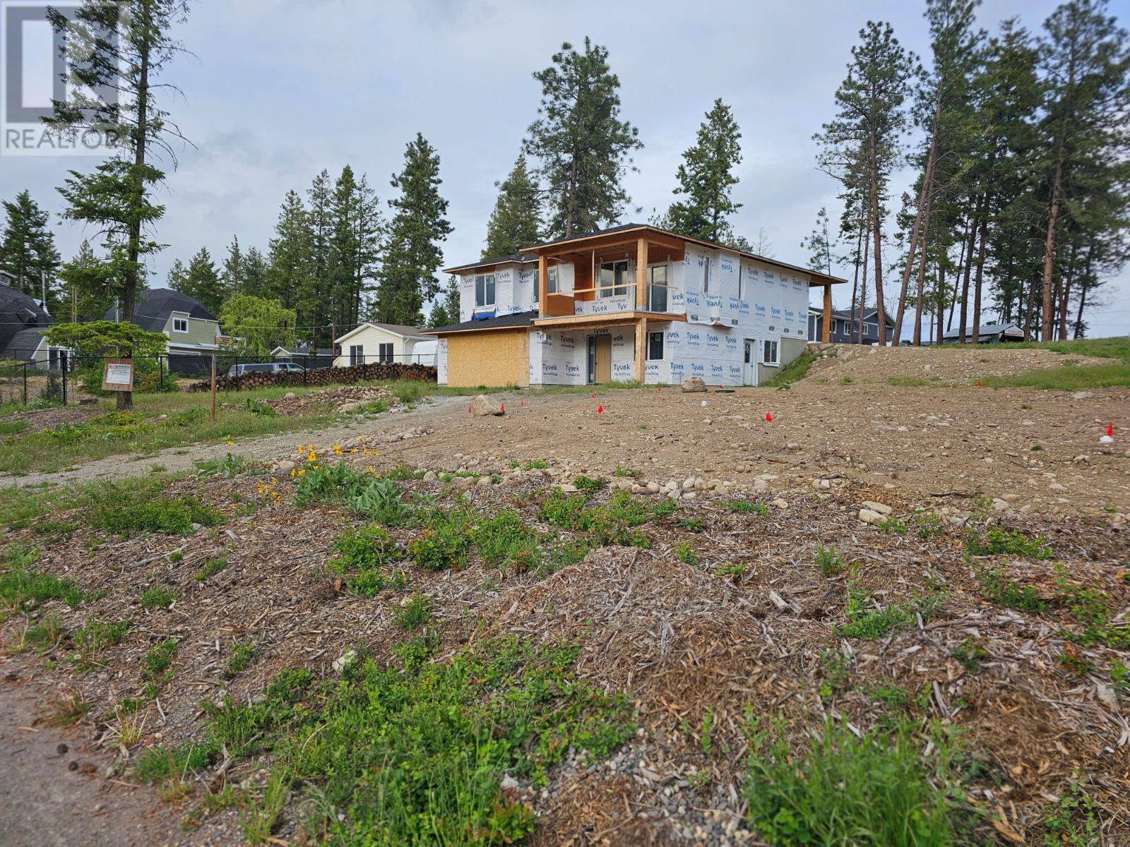 7186 Dunwaters Road, Kelowna, British Columbia