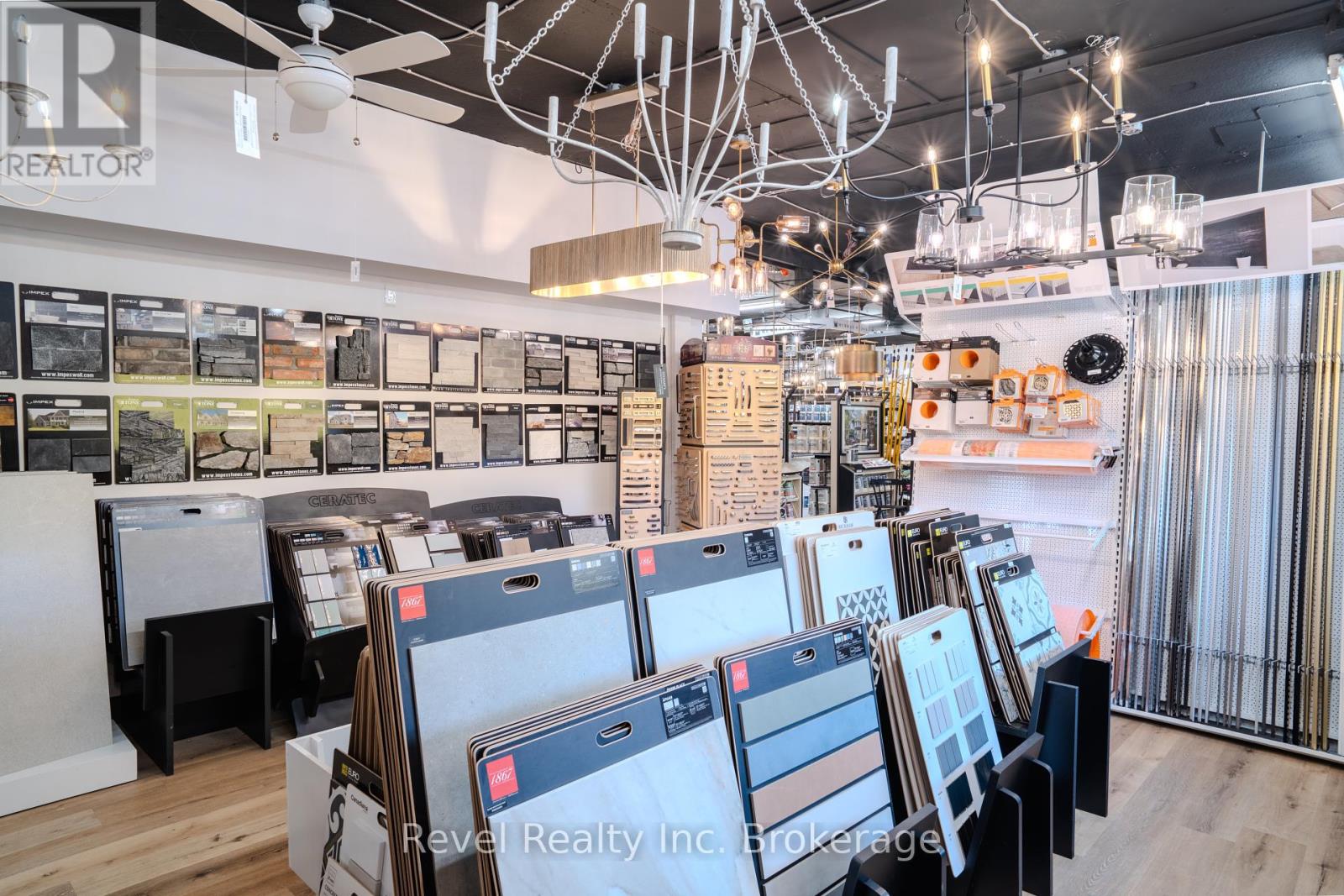 1370 Regina Street, North Bay, Ontario  P1B 2L3 - Photo 26 - X12220611