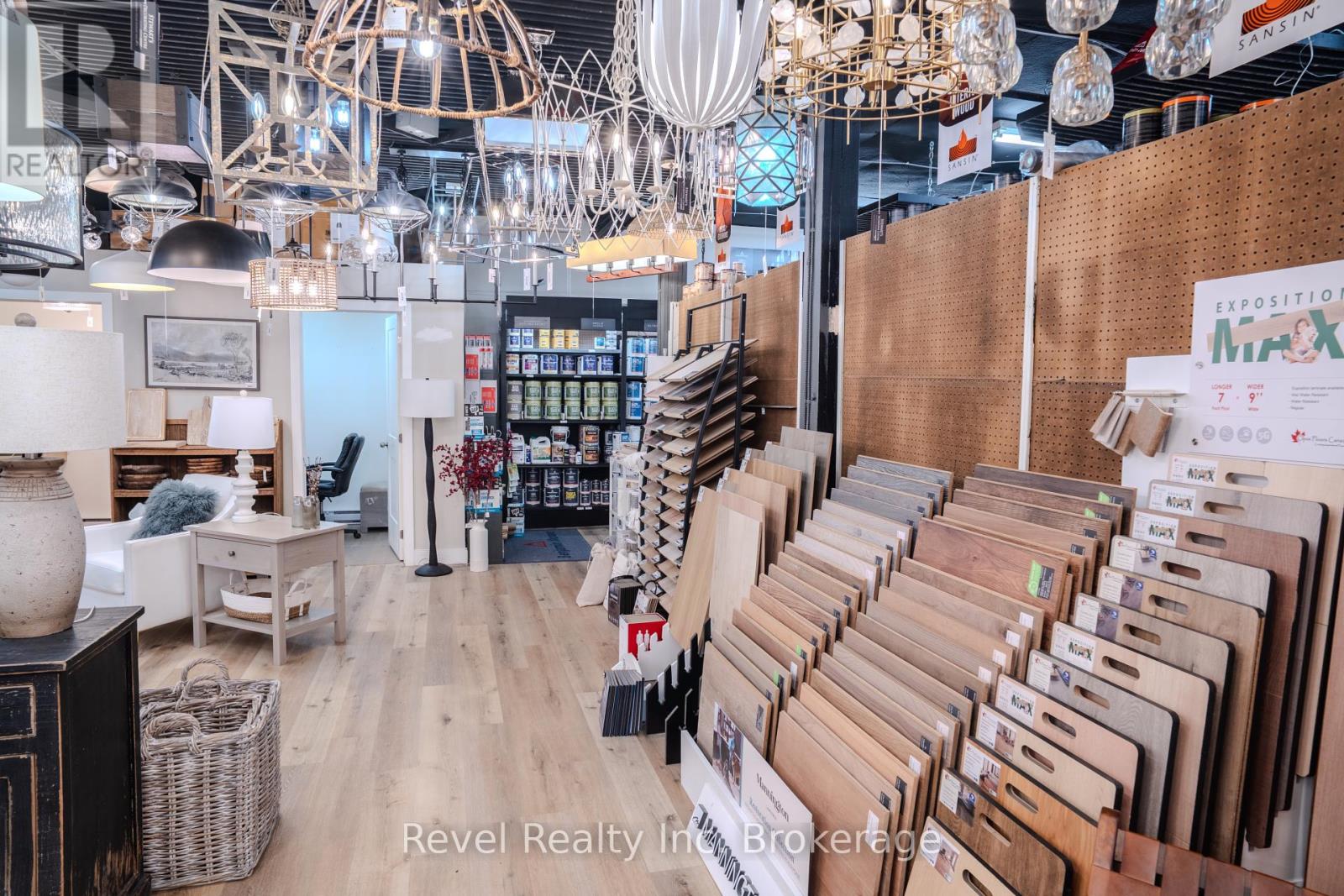 1370 Regina Street, North Bay, Ontario  P1B 2L3 - Photo 33 - X12220611