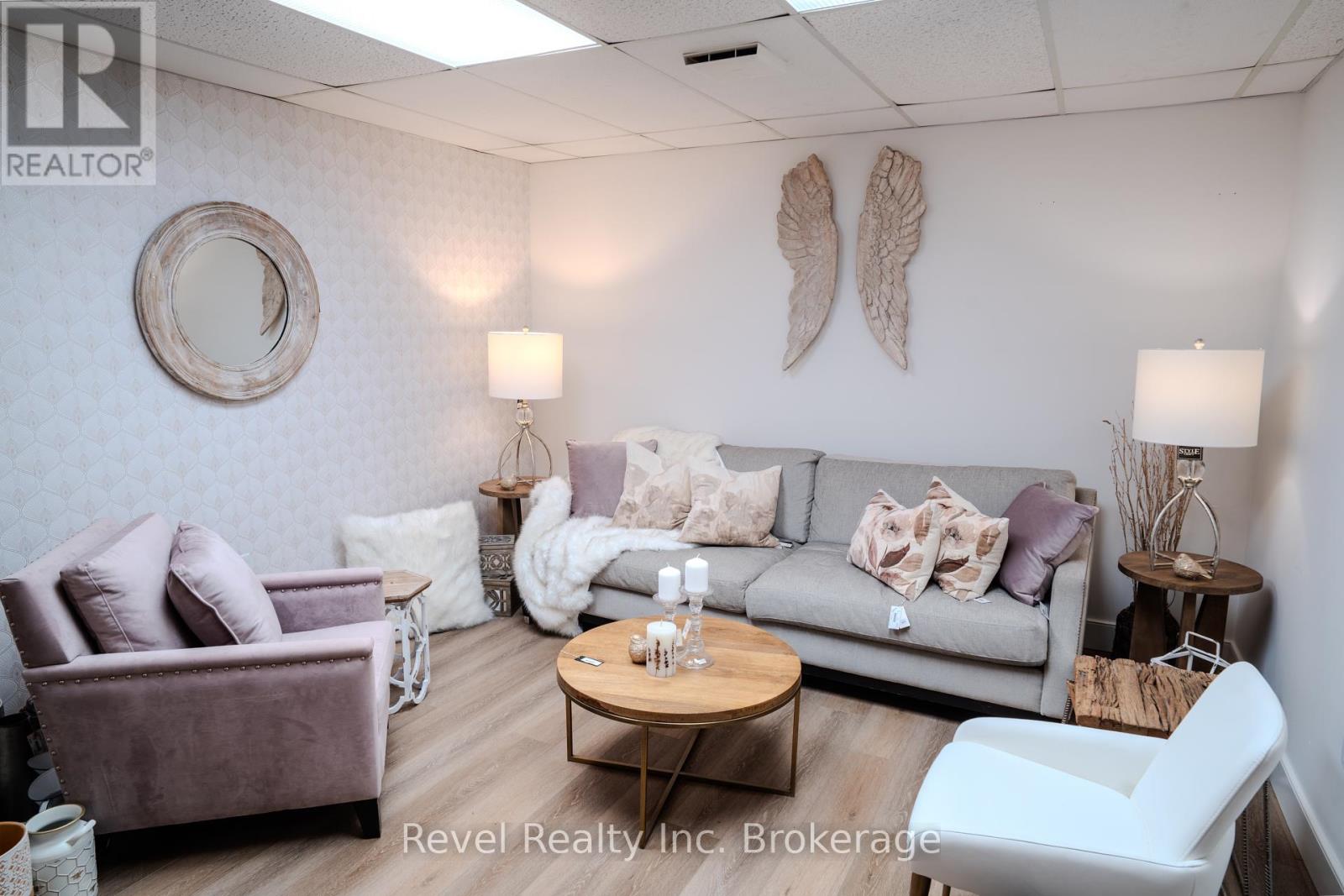 1370 Regina Street, North Bay, Ontario  P1B 2L3 - Photo 23 - X12220615