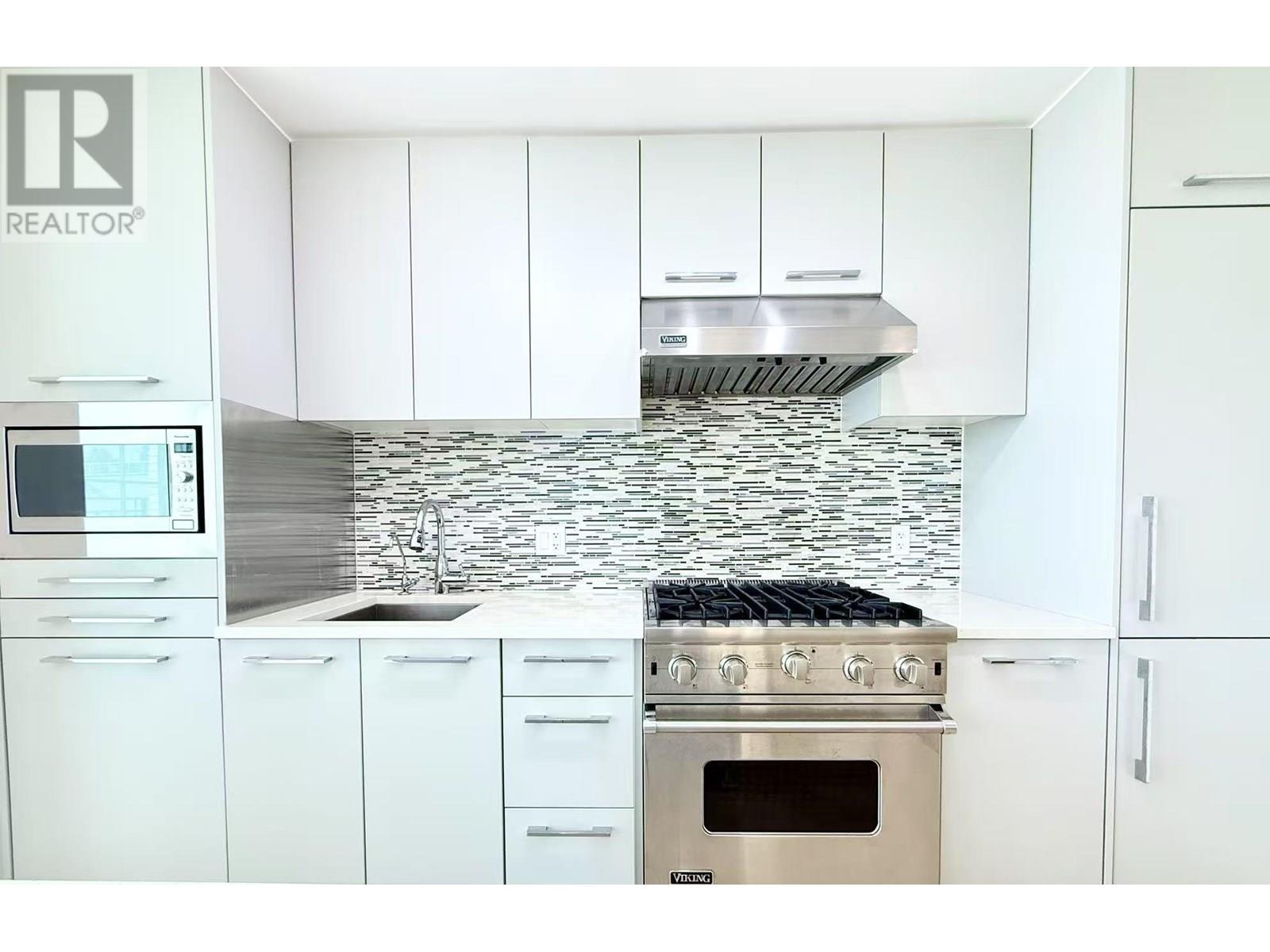 307 4355 W 10th Avenue, Vancouver, British Columbia  V6R 2H6 - Photo 8 - R3010385