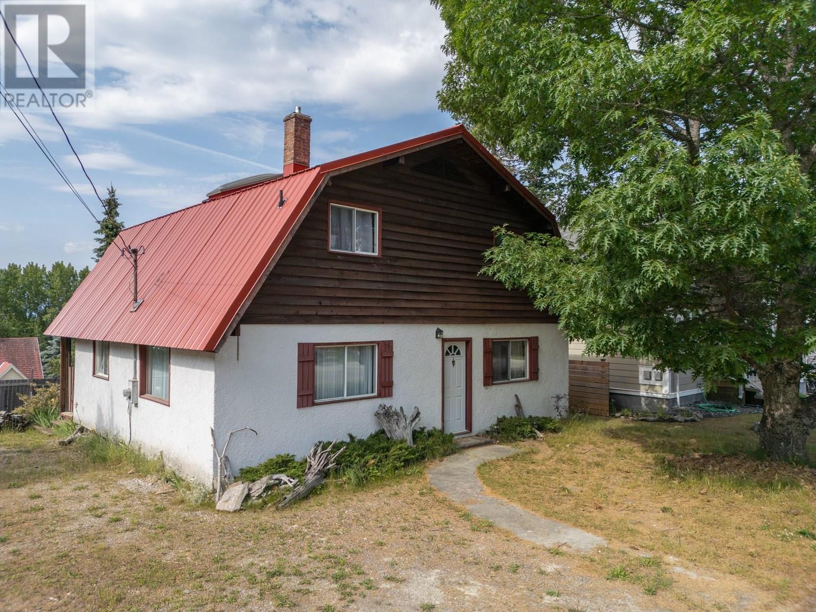 309 FOWLER Street, Riondel, British Columbia
