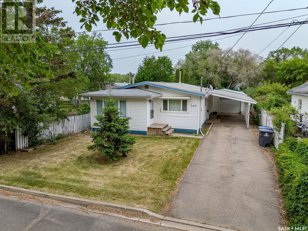 605 5th AVENUE, Rosthern, Saskatchewan