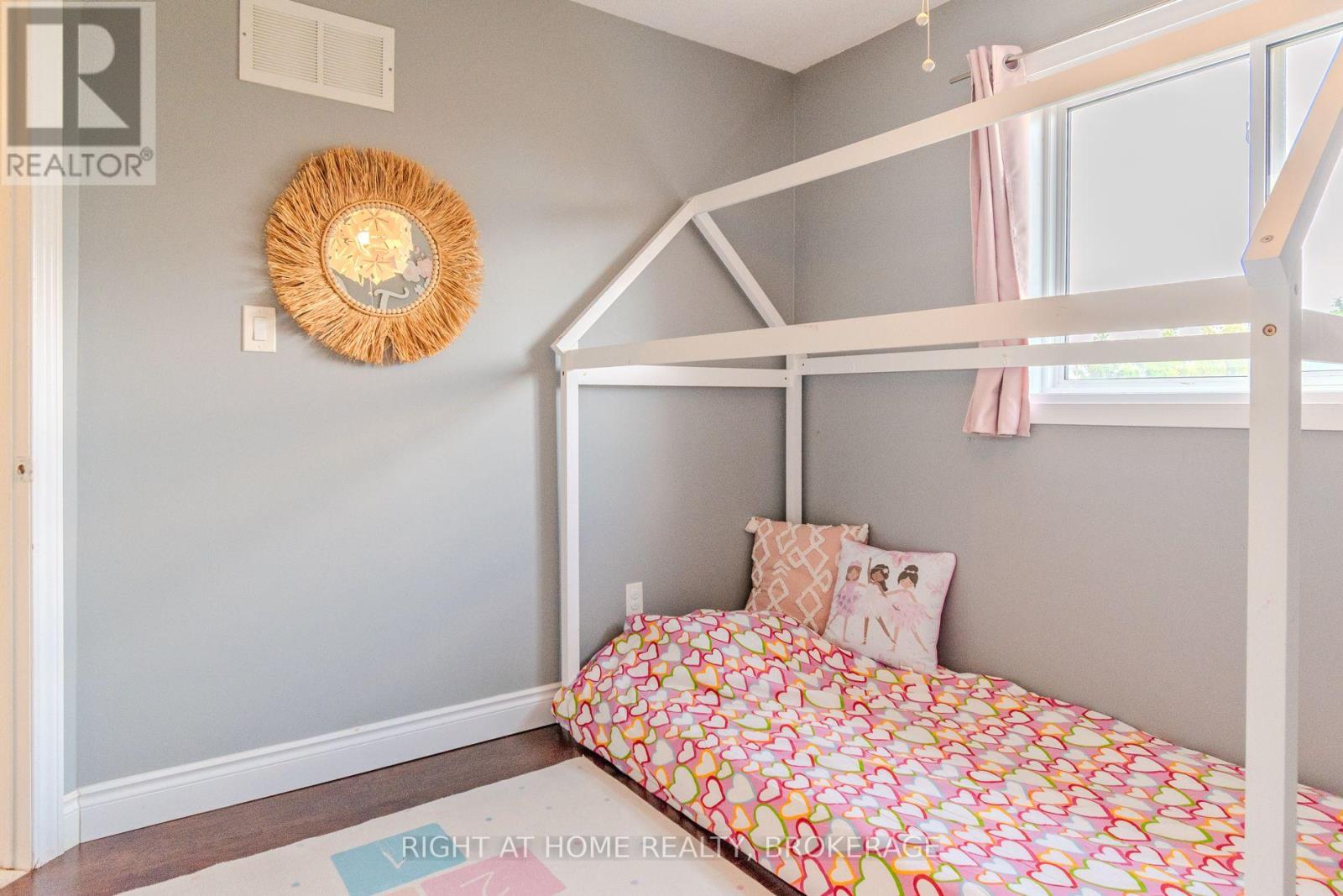 2515 Gill Crescent, Oakville (Ro River Oaks), Ontario  L6H 6R8 - Photo 20 - W12217406