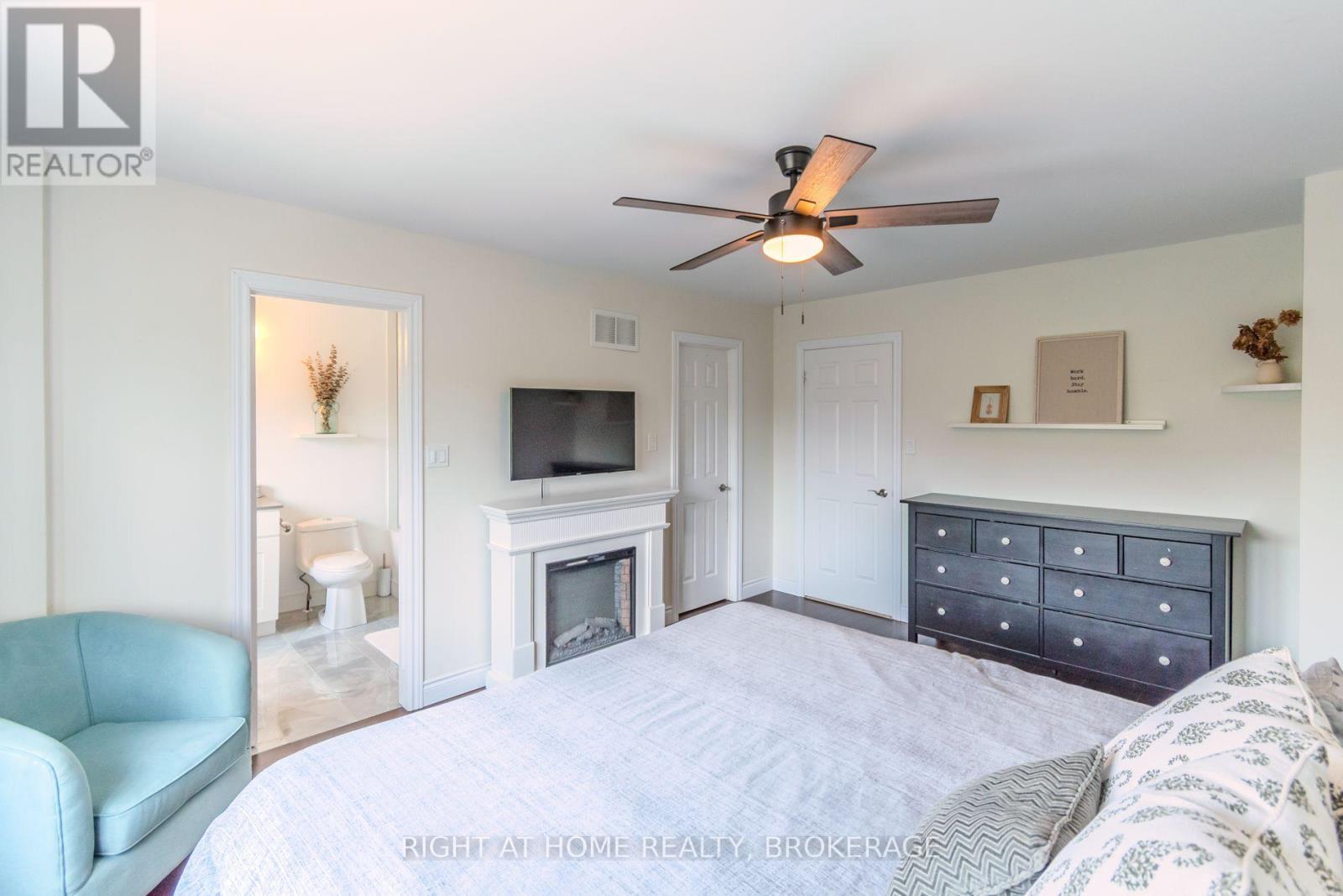 2515 Gill Crescent, Oakville (Ro River Oaks), Ontario  L6H 6R8 - Photo 24 - W12217406