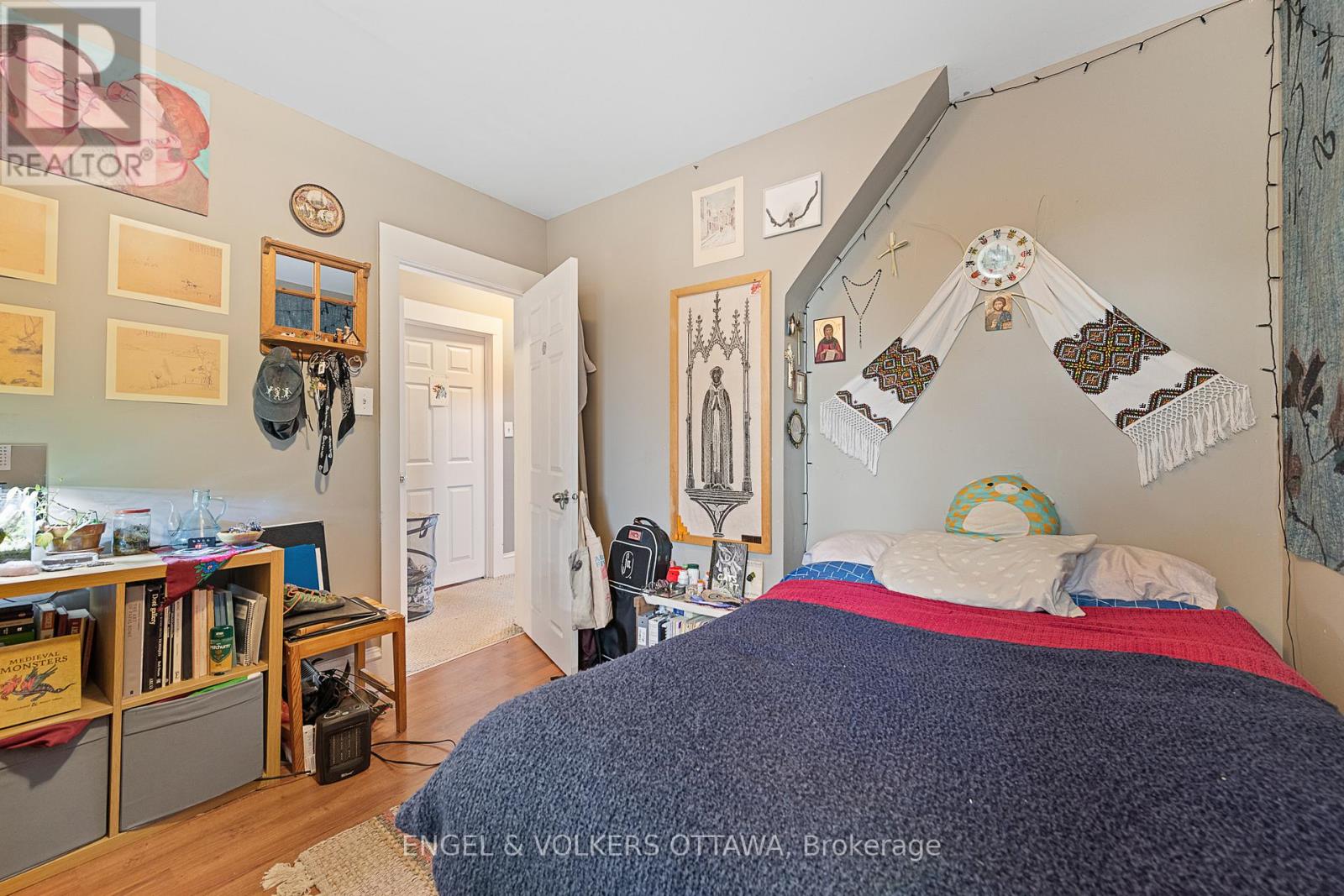 176 Arlington Avenue, Ottawa, Ontario  K1R 5S7 - Photo 37 - X12199278