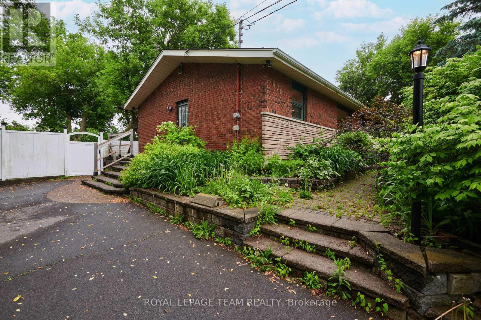 Property at 7078 MASON STREET image 4