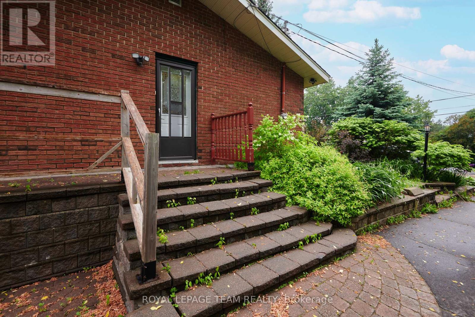 Property at 7078 MASON STREET image 5