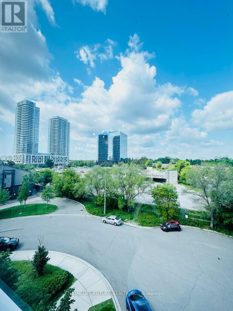 422 - 275 VILLAGE GREEN SQUARE, Toronto, Ontario