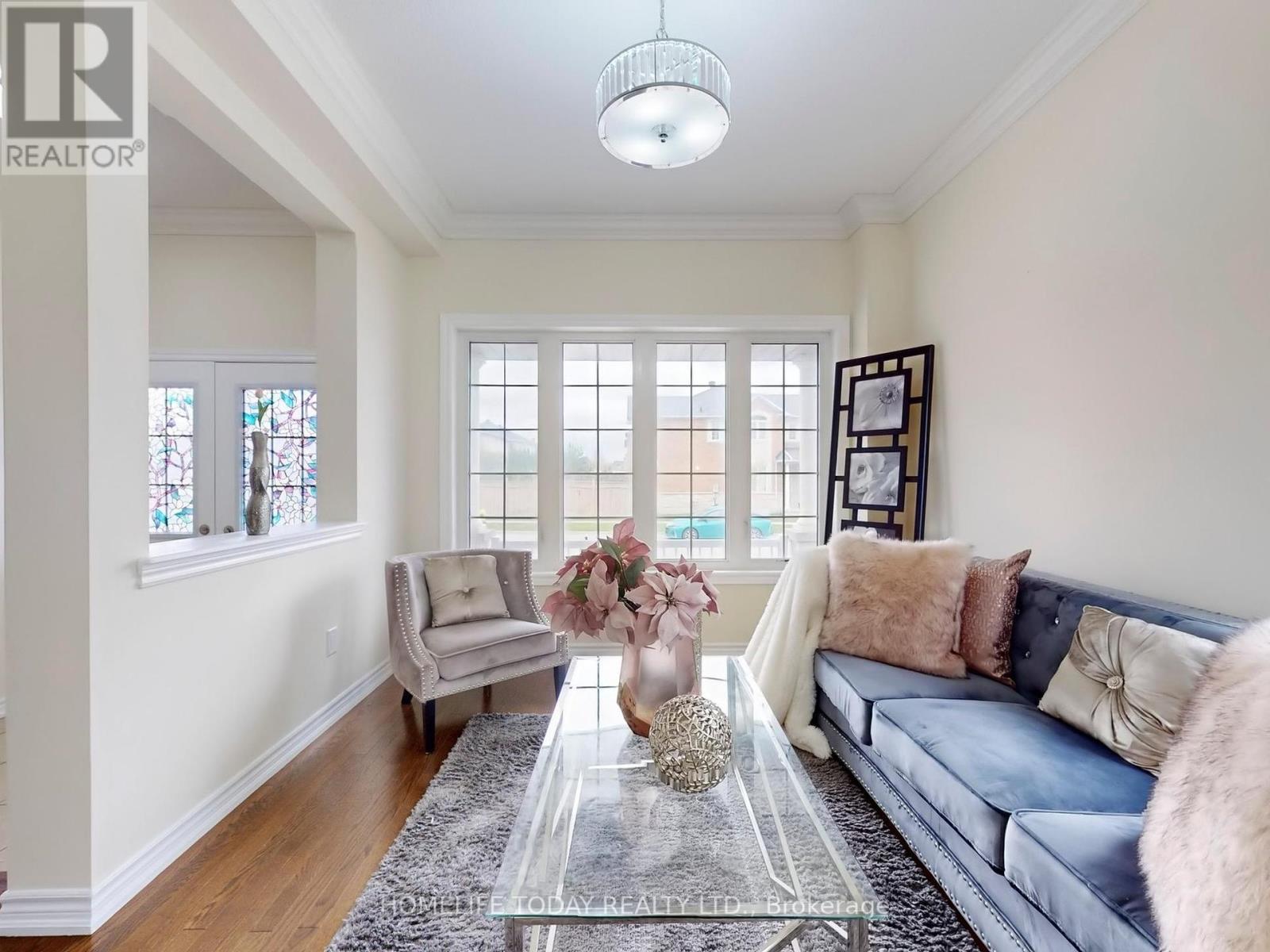 Property at 468 ROY RAINEY AVENUE image 4
