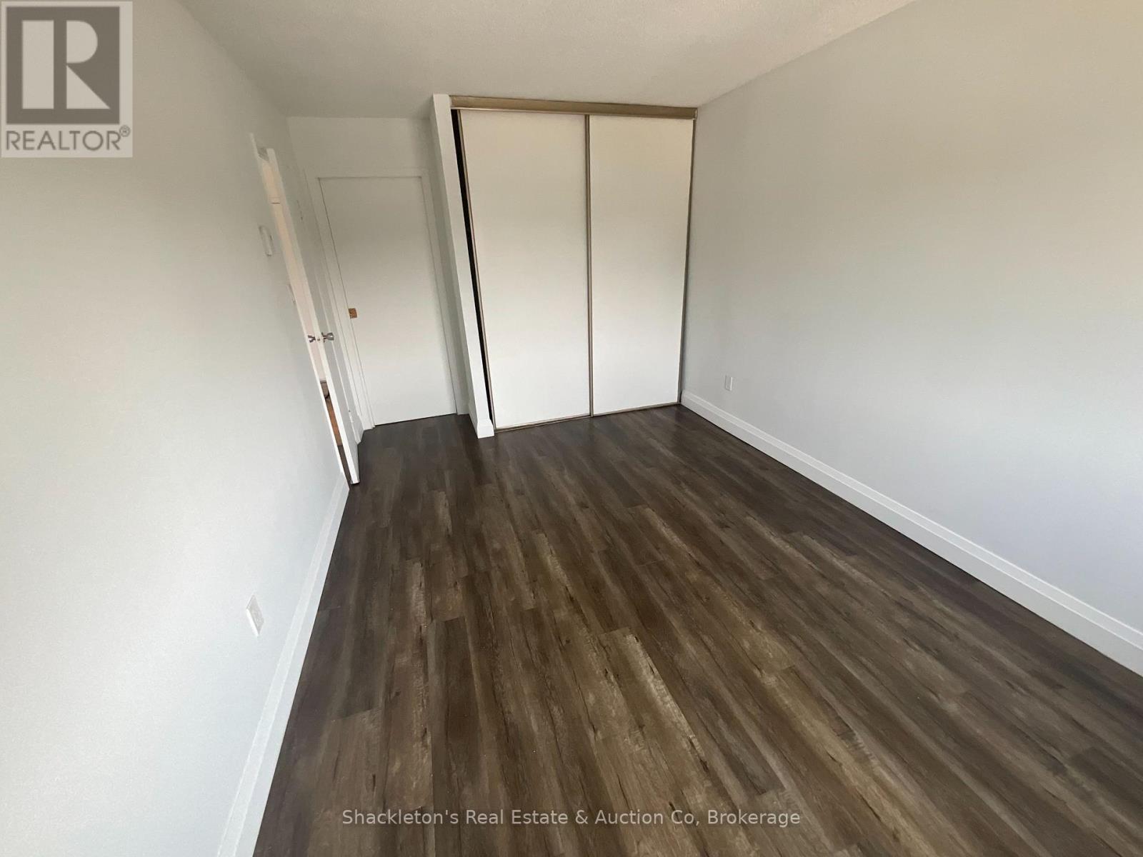 #308 - 270 Eiwo Court, Waterloo, Ontario N2K 3M6 - Photo 8 - X12220037