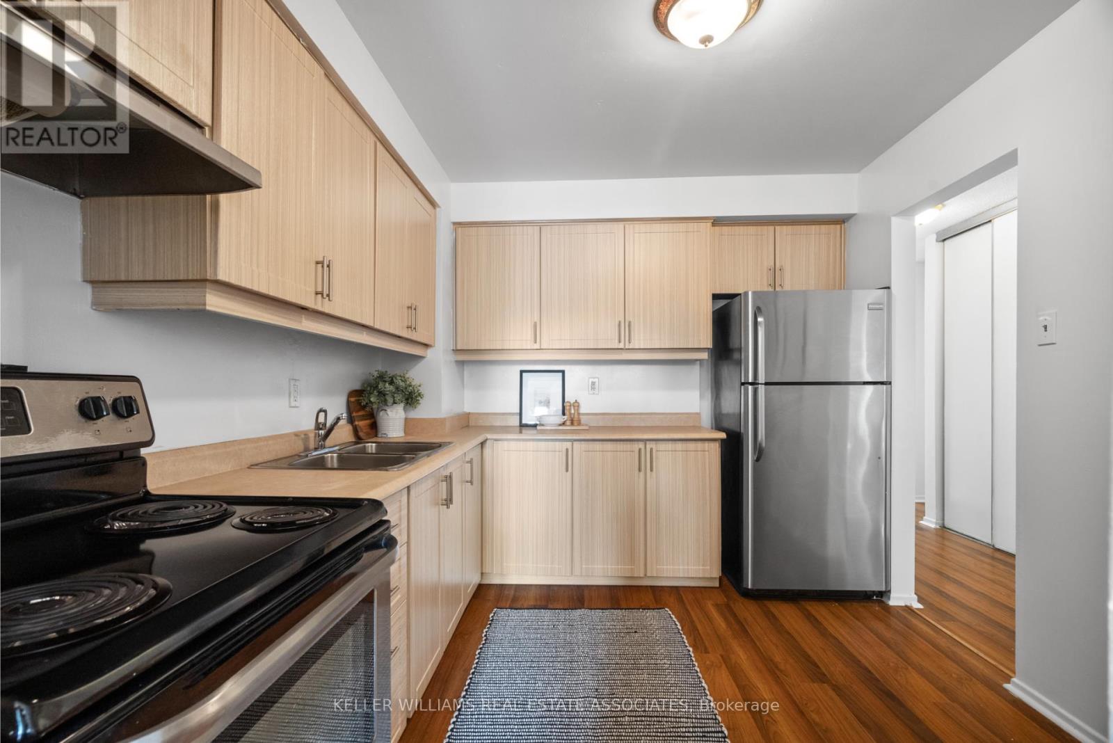Property at 37 - 5730 MONTEVIDEO ROAD image 2