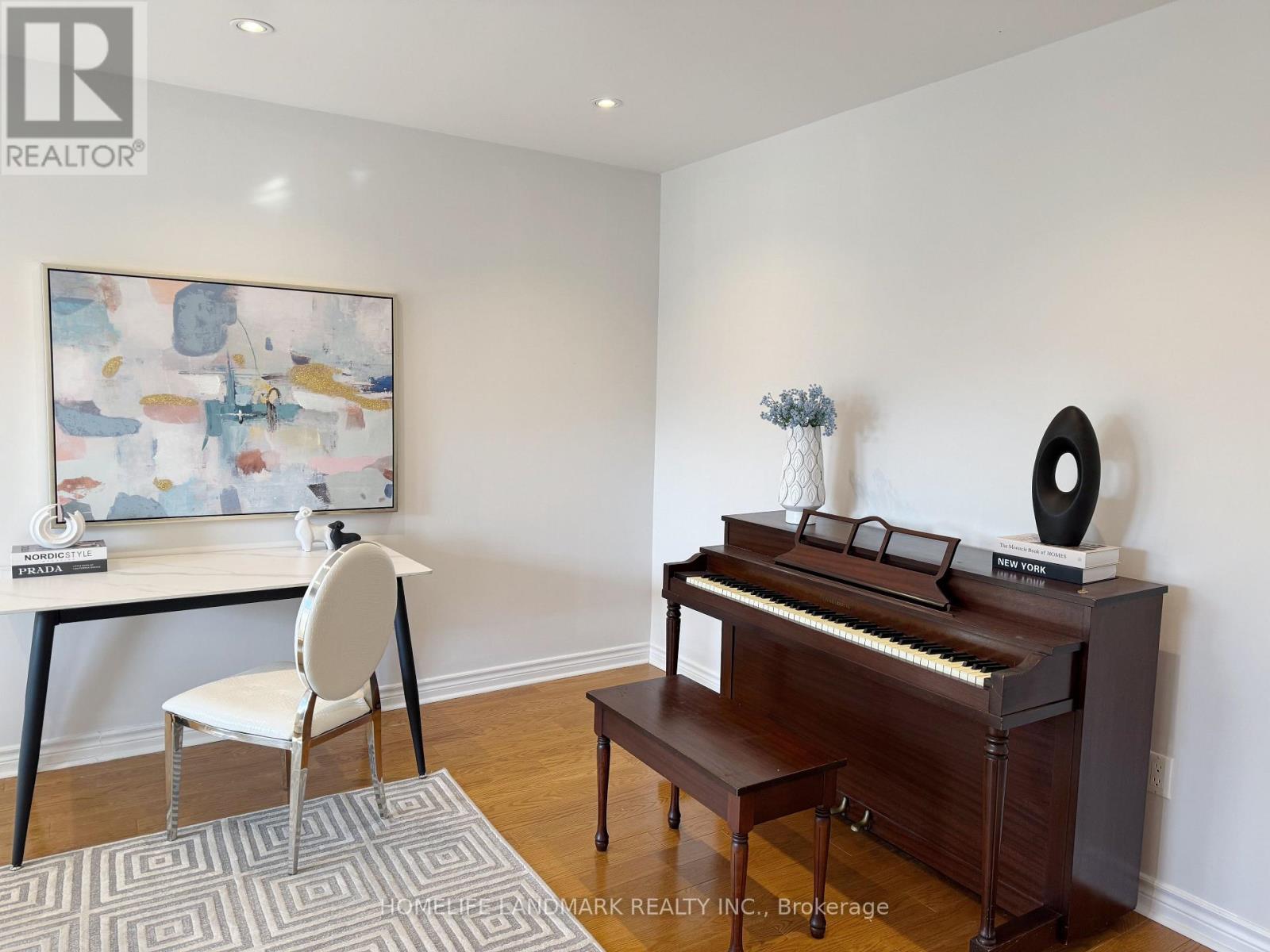 5159 Sunray Drive, Mississauga (Hurontario), Ontario  L5R 2T9 - Photo 14 - W12220652