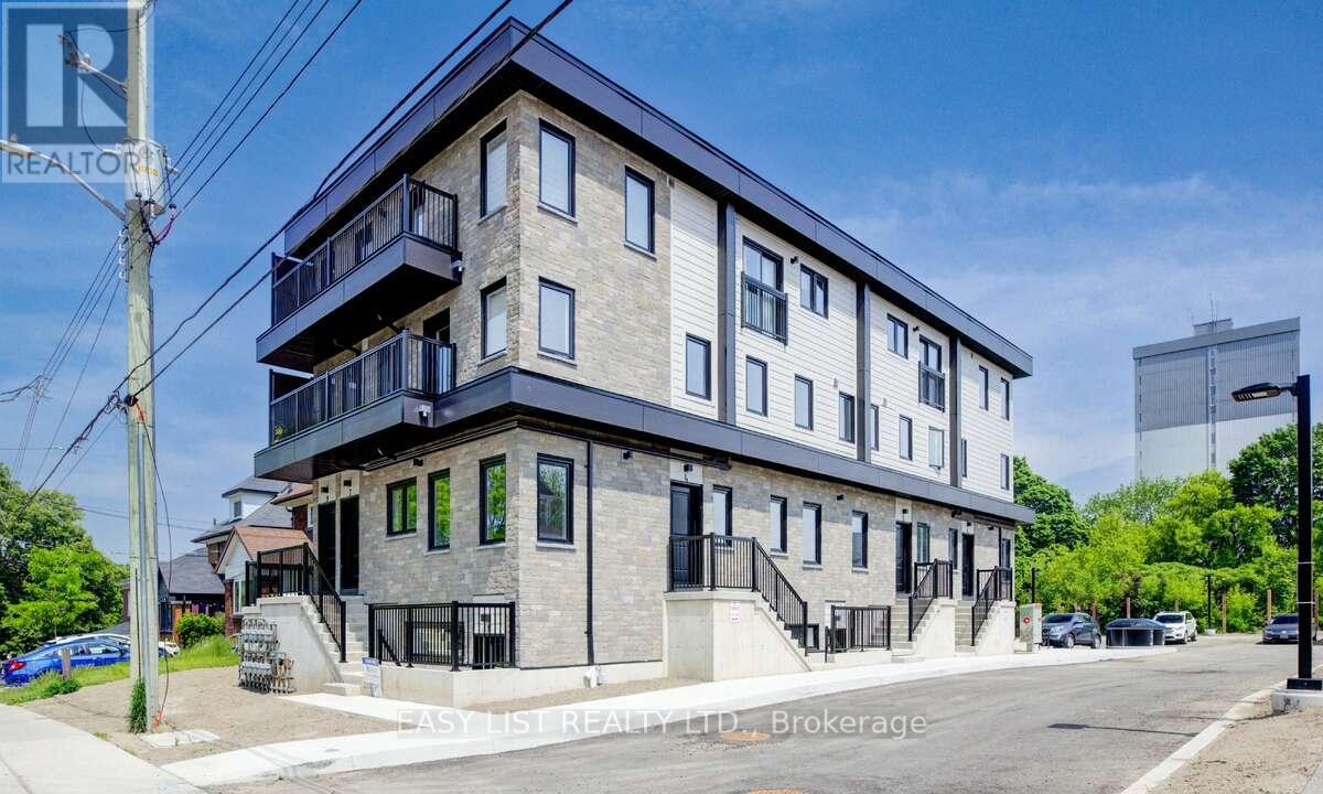 4 - 17 Peter Street, Kitchener, Ontario  N2G 3J5 - Photo 19 - X12220613