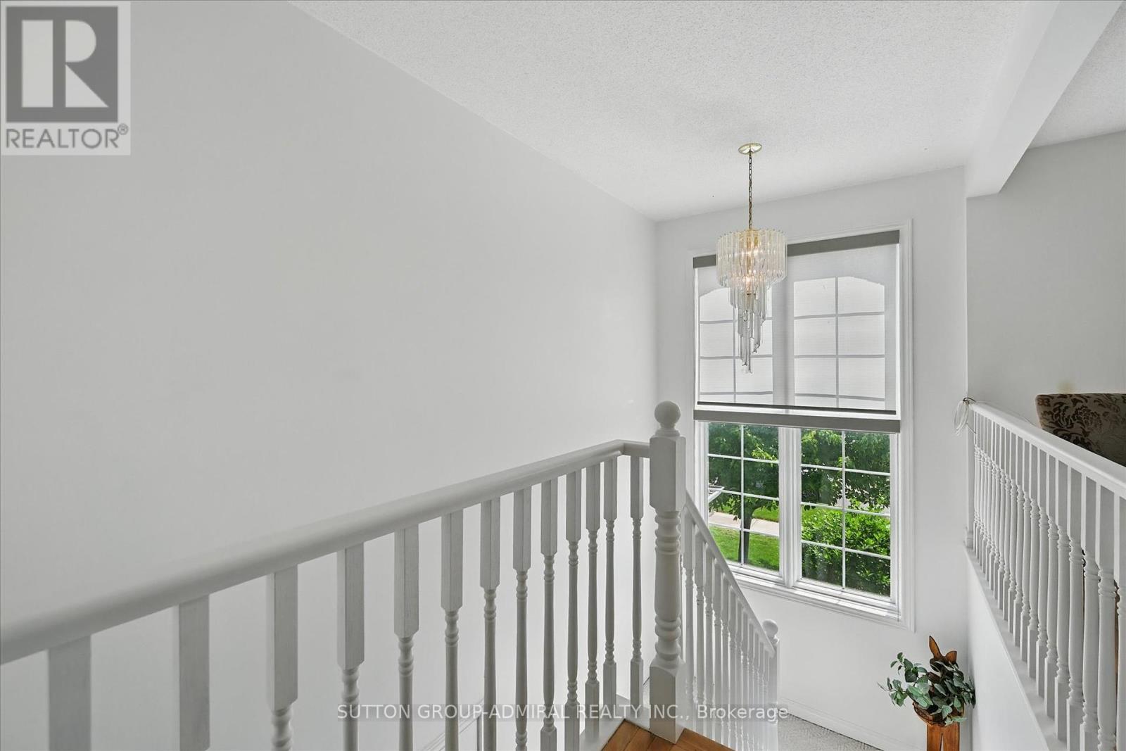 469 Dewitt Road, Hamilton, Ontario  L8E 5W8 - Photo 17 - X12220617
