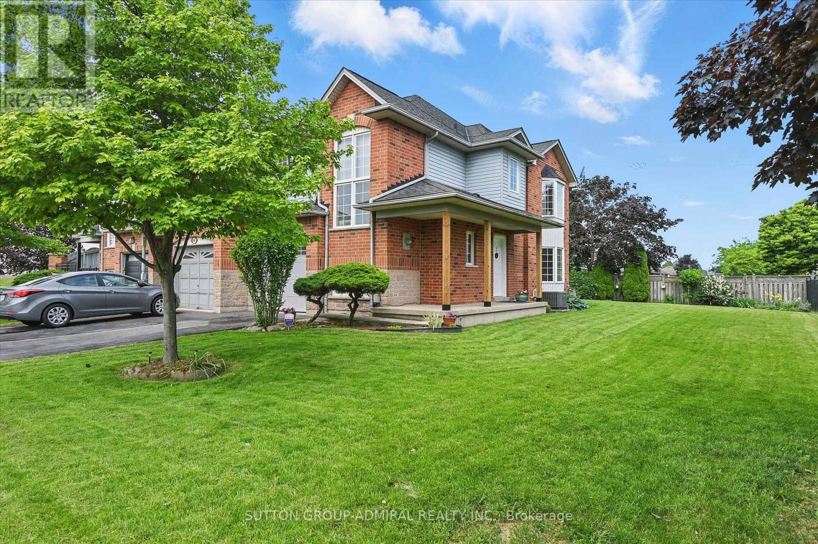 469 Dewitt Road, Hamilton, Ontario  L8E 5W8 - Photo 2 - X12220617