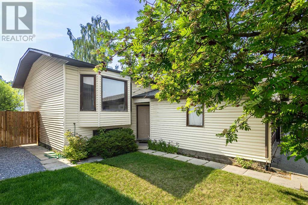 Property at 92 Ventura Way NE image 1