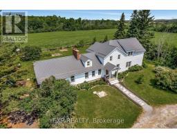 985 MELVILLE ROAD, Prince Edward County, Ontario