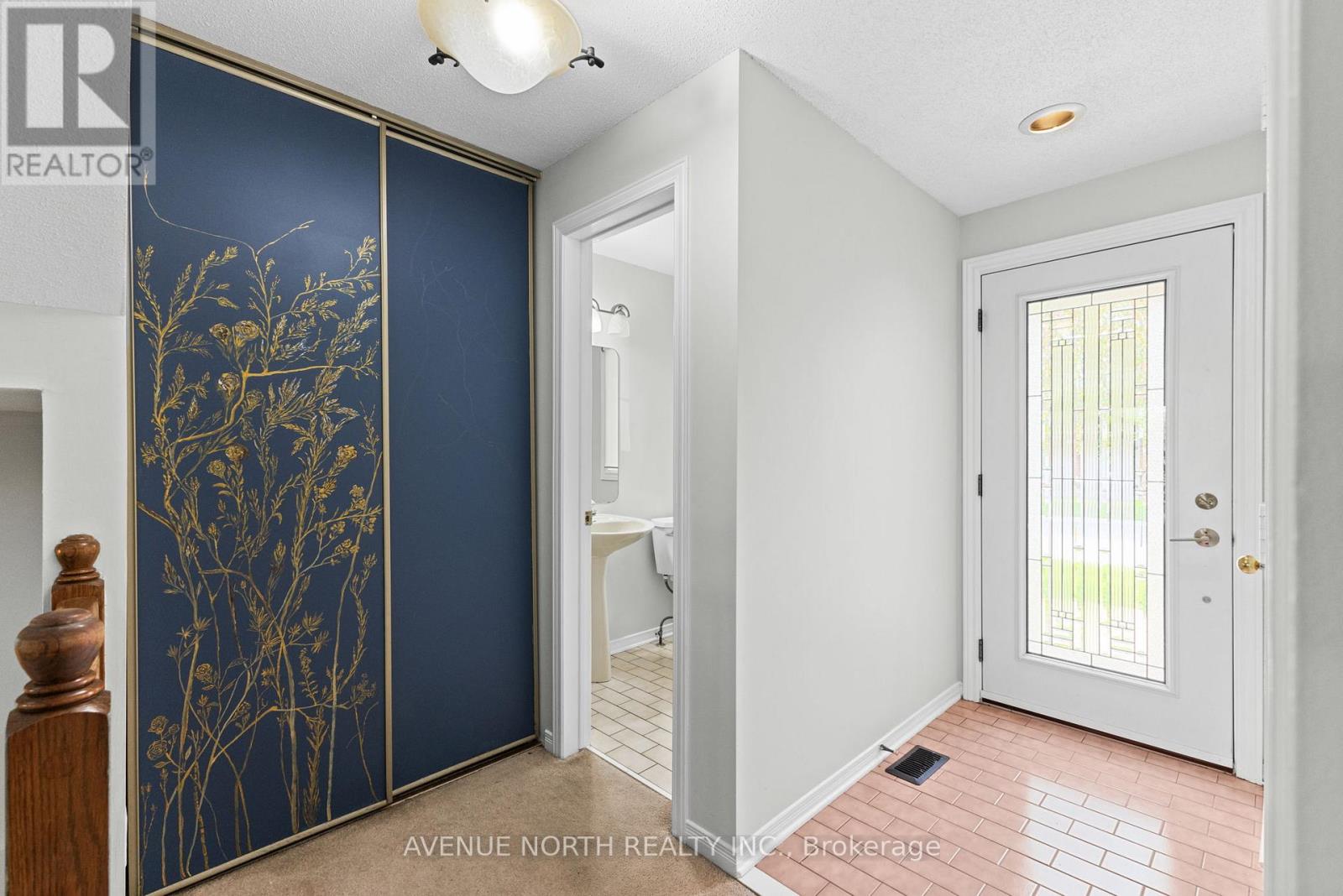 Property at 45 WRENWOOD CRESCENT image 4