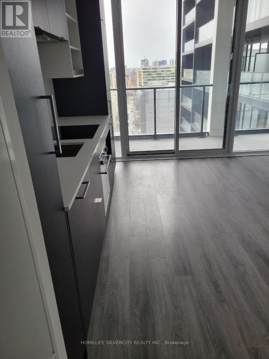 1318 - 20 Edward Street, Toronto, Ontario  M5G 1C9 - Photo 12 - C12220703