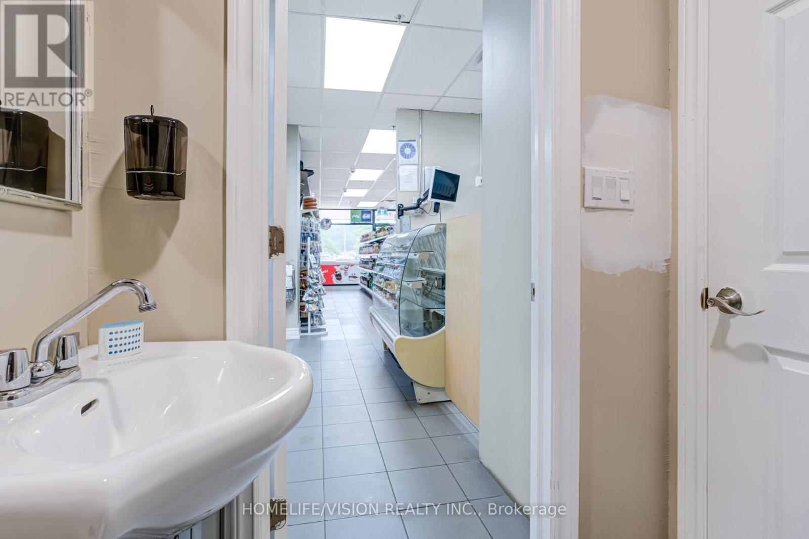 Unit #9 - 880 Ellesmere Road, Toronto (Dorset Park), Ontario  M1P 2W6 - Photo 41 - E12220683