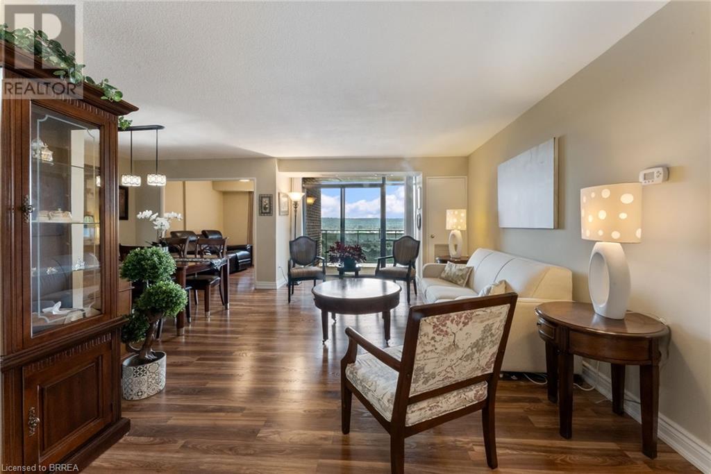 301 Frances Avenue Unit# 1605, Stoney Creek, Ontario  L8E 3W6 - Photo 9 - 40737347