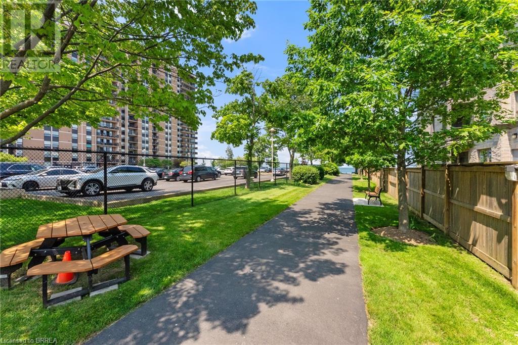 301 Frances Avenue Unit# 1605, Stoney Creek, Ontario  L8E 3W6 - Photo 27 - 40737347