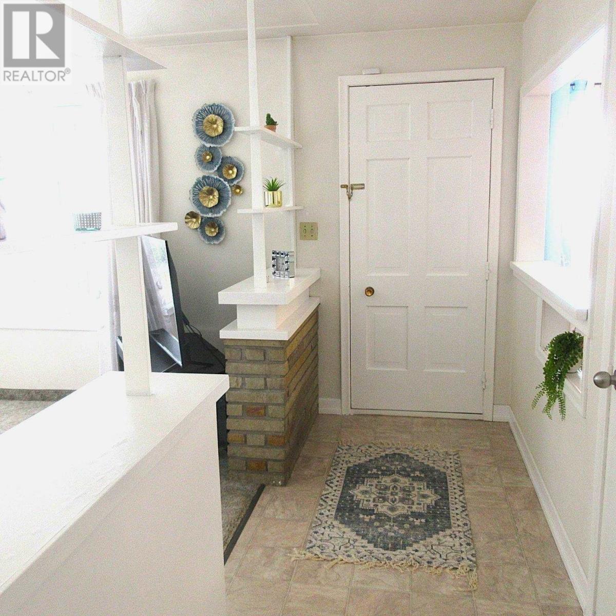 120 Bainbridge St, Sault Ste. Marie, Ontario  P6C 2G9 - Photo 7 - SM243067