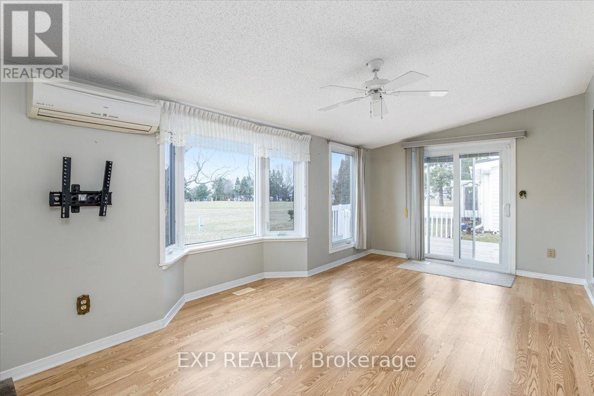 52 Fairway Drive, Clarington, Ontario  L1B 1B3 - Photo 17 - E12046507