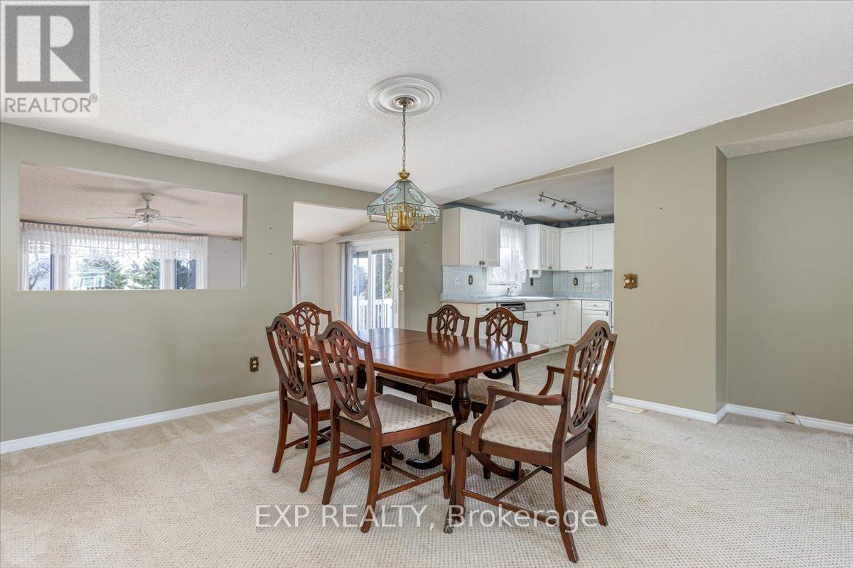 52 Fairway Drive, Clarington, Ontario  L1B 1B3 - Photo 12 - E12046507