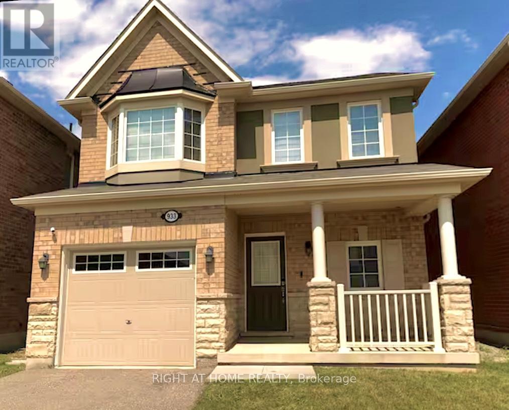 933 ASLETON BOULEVARD, Milton, Ontario
