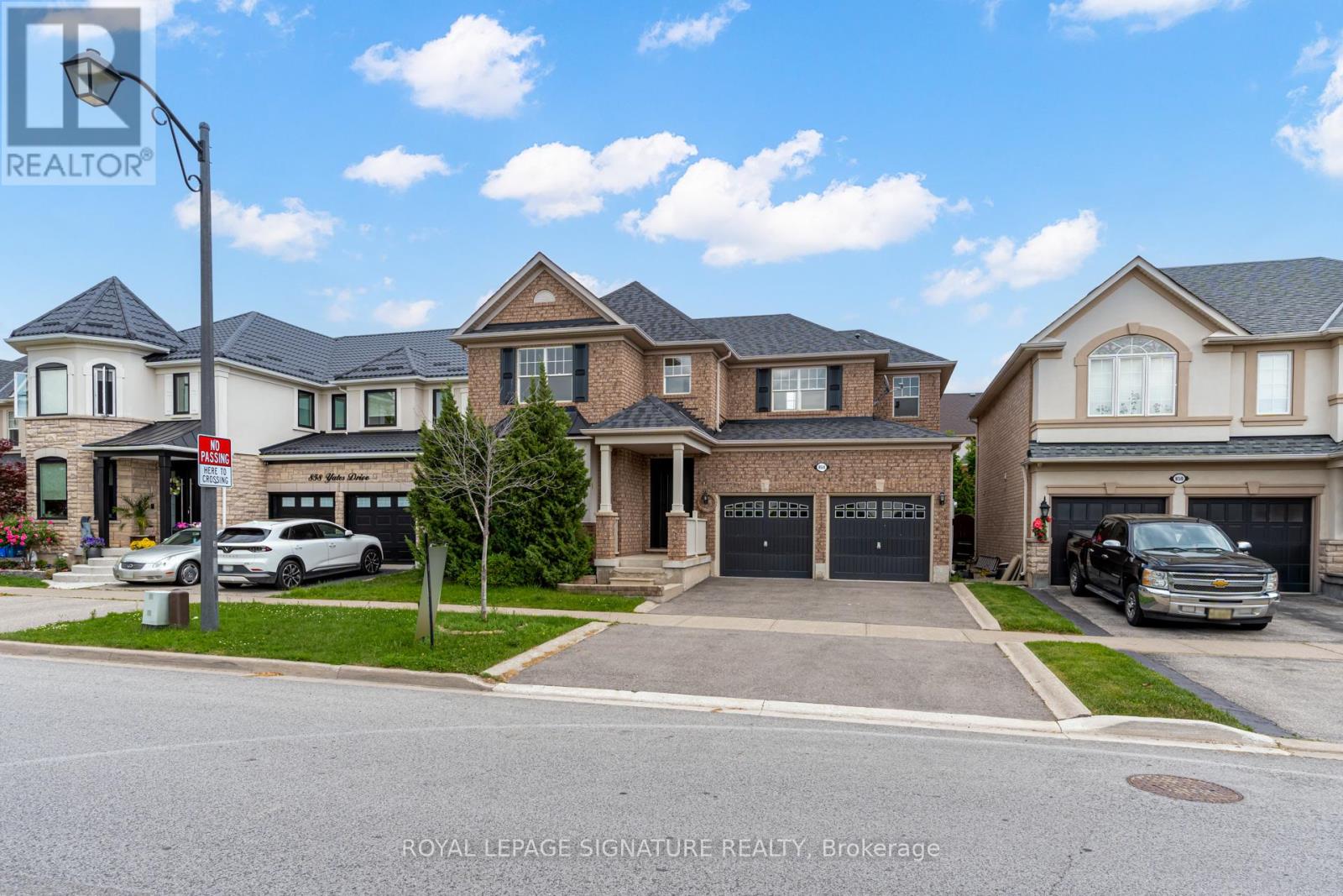854 YATES DRIVE, Milton, Ontario
