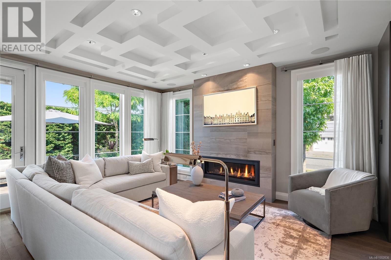 Property at 2685 Burdick Ave image 1