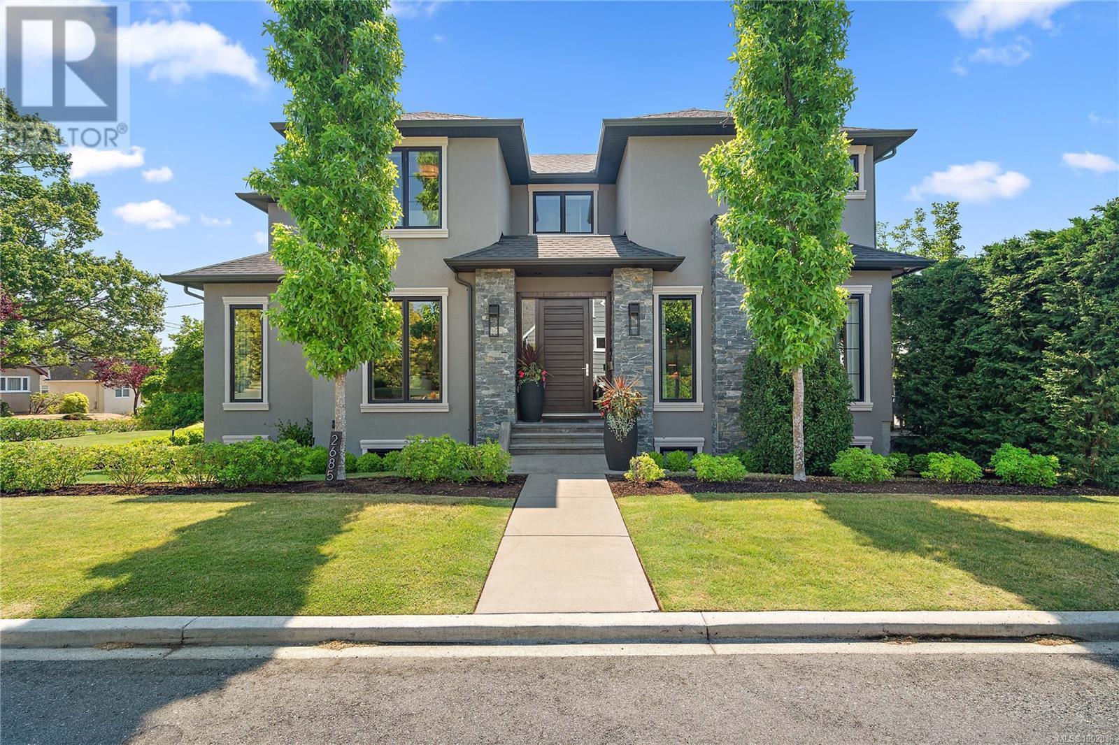 Property at 2685 Burdick Ave image 2