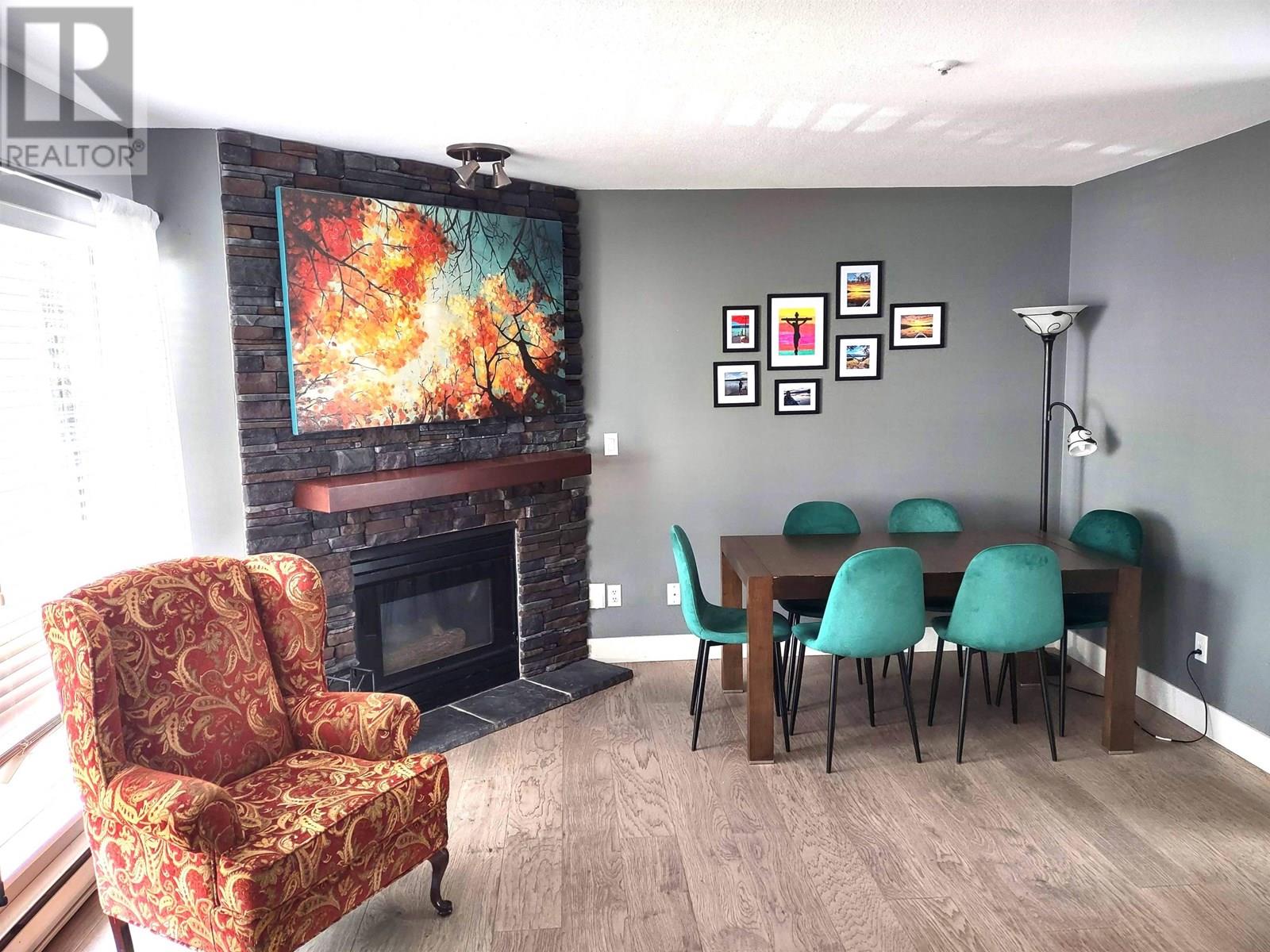 Property at 25 2450 LOBB AVENUE image 5