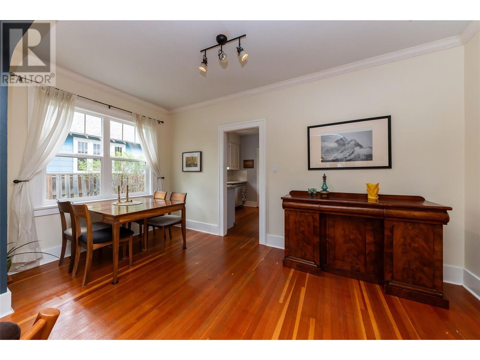 Property at 786 St Paul Street image 5