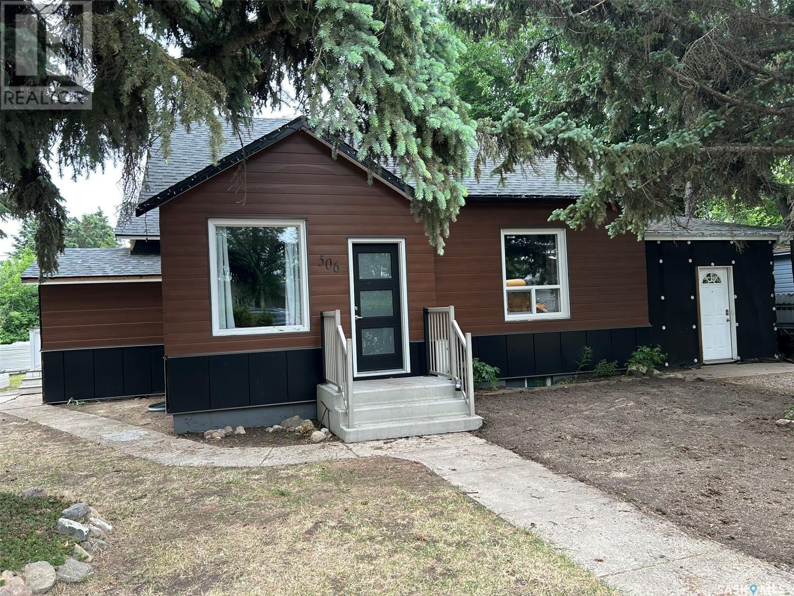 506 1st STREET E, Hepburn, Saskatchewan