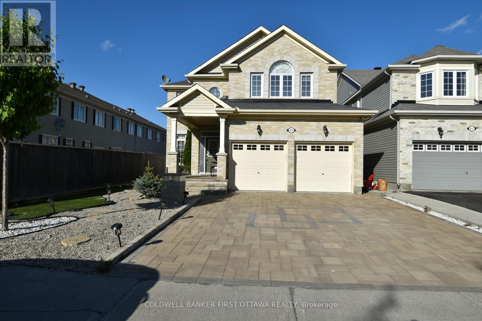 413 BLACKLEAF DRIVE, Ottawa, Ontario