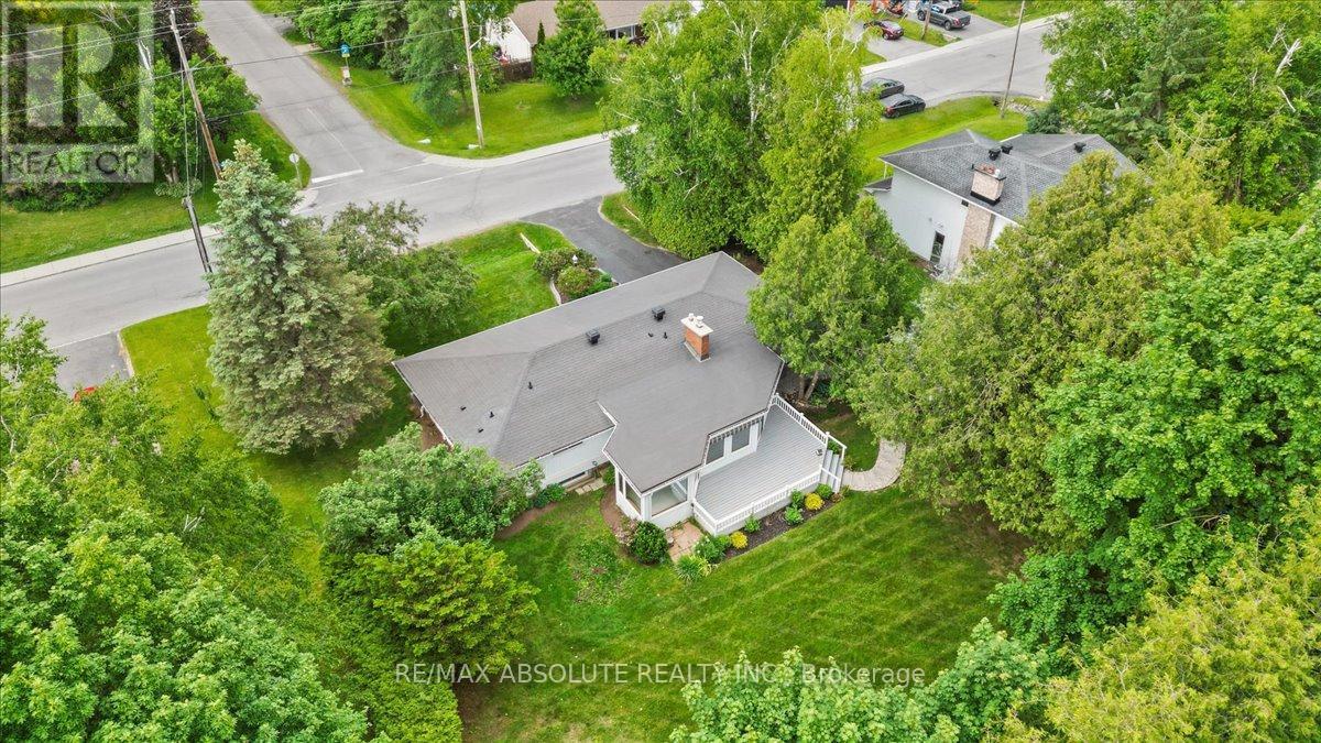 Property at 36 BEVERLY STREET image 2