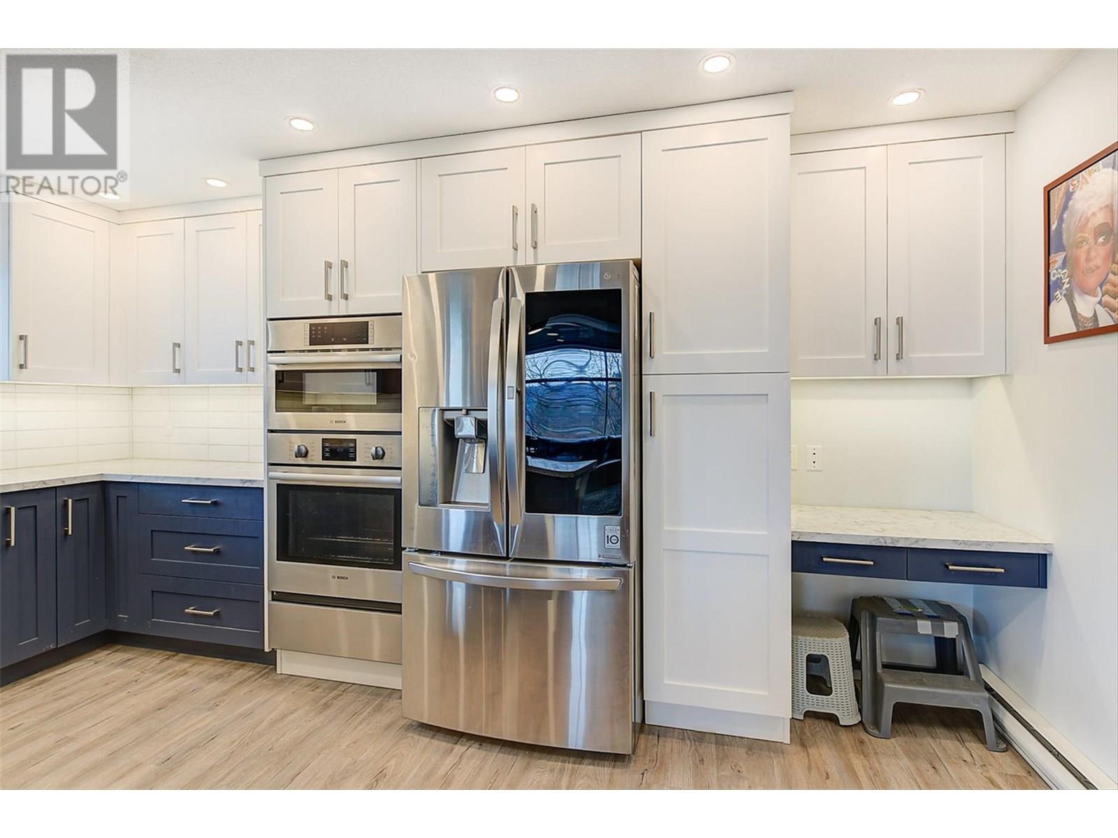 Property at 555 Houghton Road Unit# 205 image 5