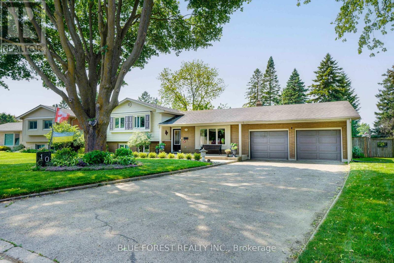 10 GUSTIN AVENUE, London South, Ontario