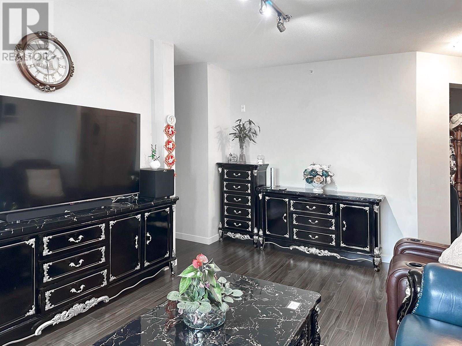 449 9388 Mckim Way, Richmond, British Columbia  V6X 1C9 - Photo 4 - R2991022