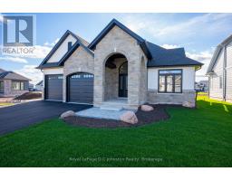 546 ALGONQUIN TRAIL, Georgian Bluffs, Ontario