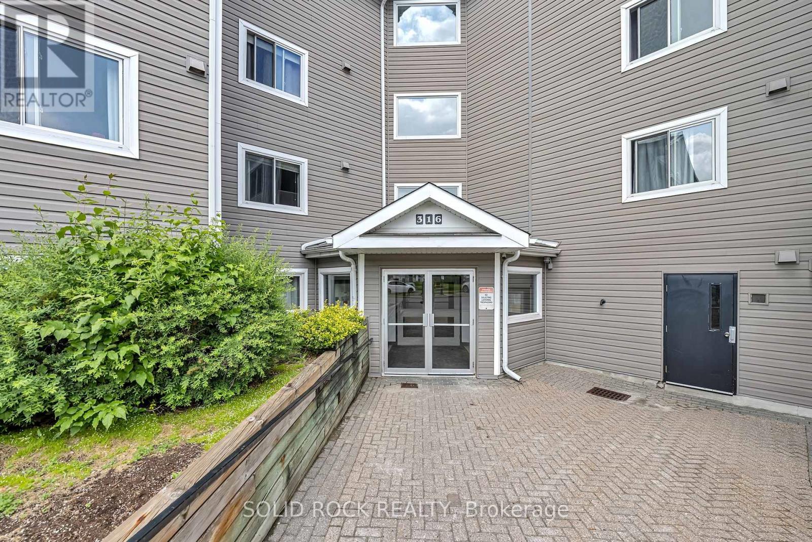 Property at 124 - 316 LORRY GREENBERG DRIVE E image 3