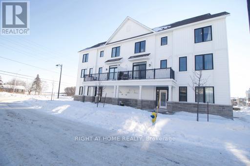 10 CASPIAN ROW, Ottawa, Ontario