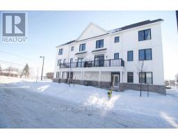 10 CASPIAN ROW, Ottawa, Ontario