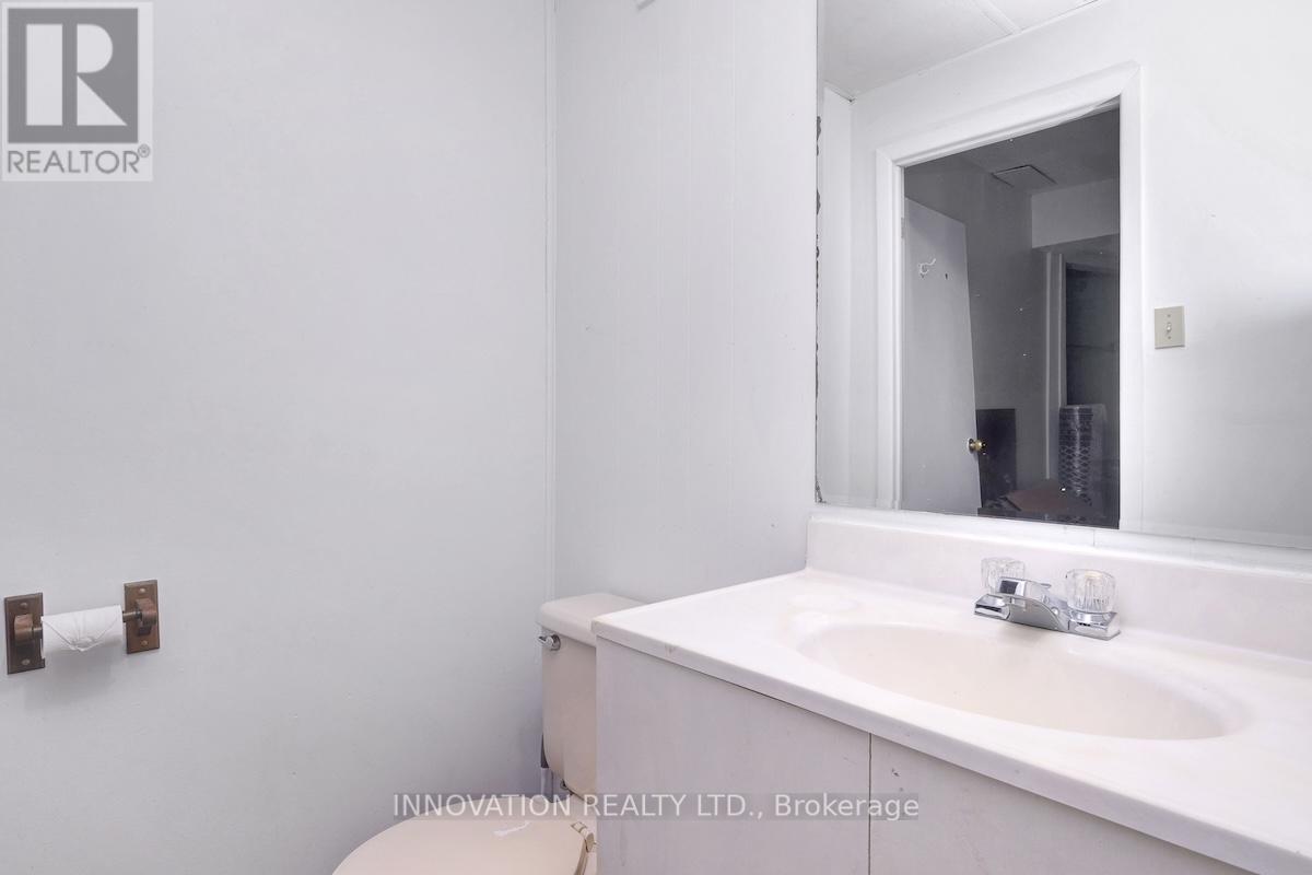 25 Spindle Way, Ottawa, Ontario  K2S 1J3 - Photo 23 - X12220765