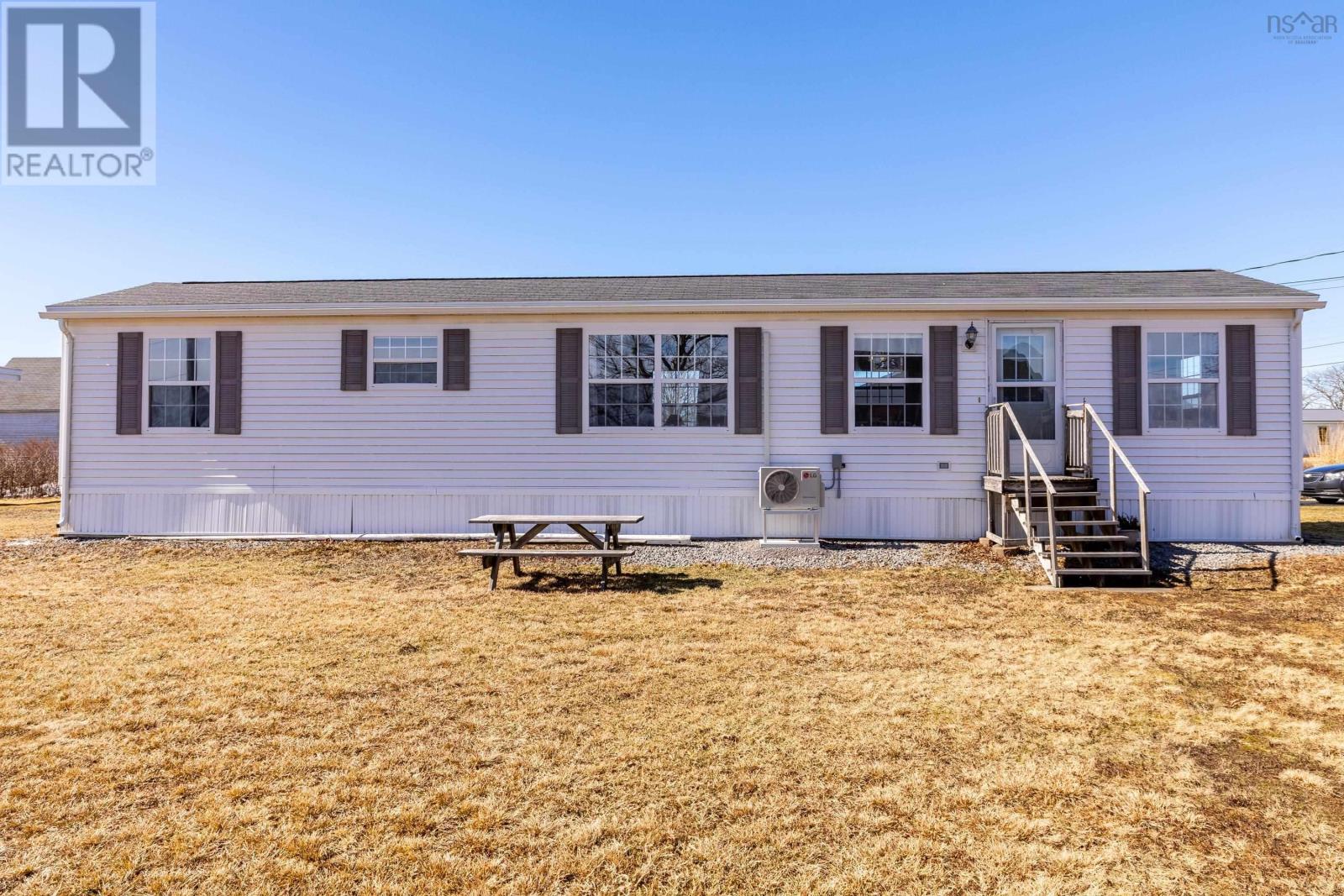 24 Chemin de L'Allee Road, West Pubnico, Nova Scotia
