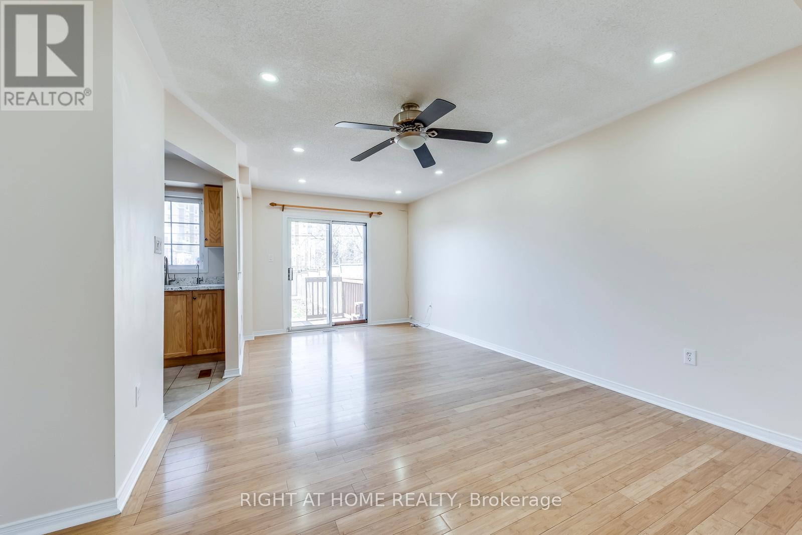 Property at 26 OGLEVIE DRIVE image 5